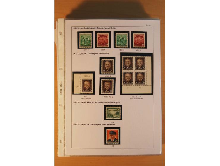 1949/90, postfrische und gestempelte stark spezialisierte Sammlung mit zahlreichen Abarten, Typen, Plattenfehlern und Zusamme