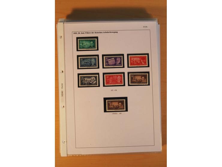 1949/90, postfrische und gestempelte stark spezialisierte Sammlung mit zahlreichen Abarten, Typen, Plattenfehlern und Zusamme