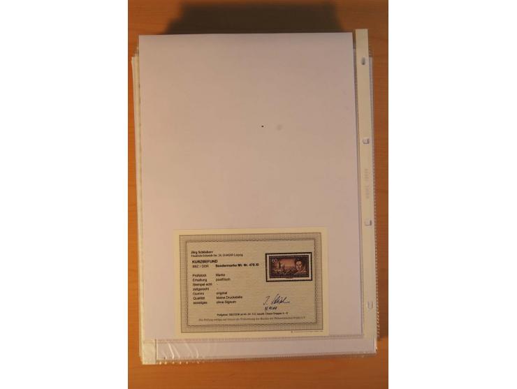 1949/90, postfrische und gestempelte stark spezialisierte Sammlung mit zahlreichen Abarten, Typen, Plattenfehlern und Zusamme