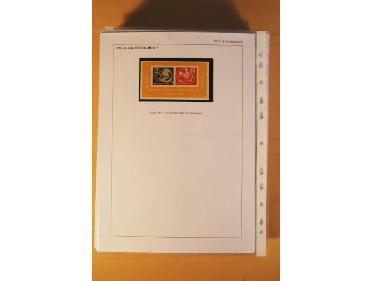 1949/90, postfrische und gestempelte stark spezialisierte Sammlung mit zahlreichen Abarten, Typen, Plattenfehlern und Zusamme