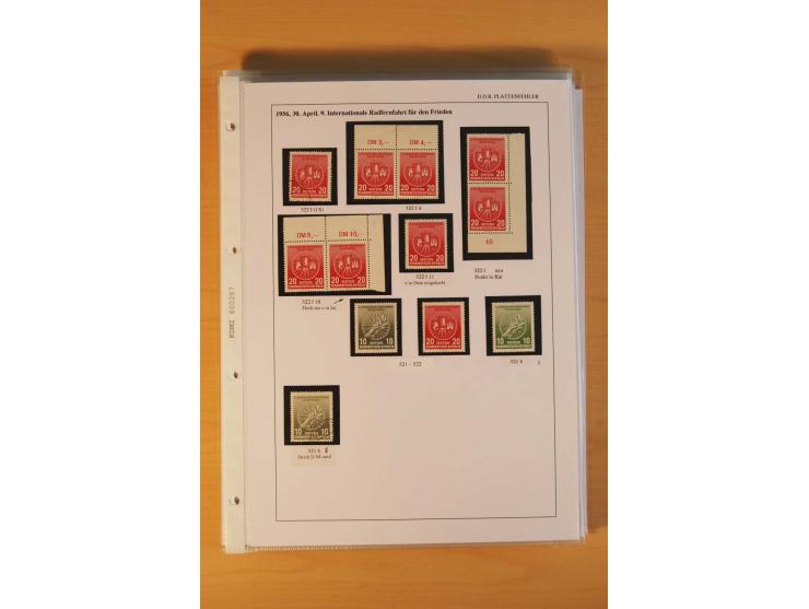 1949/90, postfrische und gestempelte stark spezialisierte Sammlung mit zahlreichen Abarten, Typen, Plattenfehlern und Zusamme