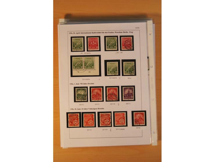 1949/90, postfrische und gestempelte stark spezialisierte Sammlung mit zahlreichen Abarten, Typen, Plattenfehlern und Zusamme