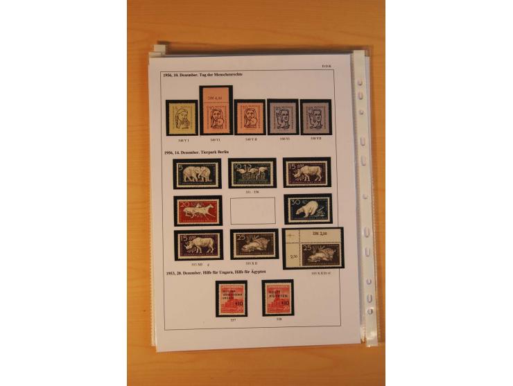 1949/90, postfrische und gestempelte stark spezialisierte Sammlung mit zahlreichen Abarten, Typen, Plattenfehlern und Zusamme