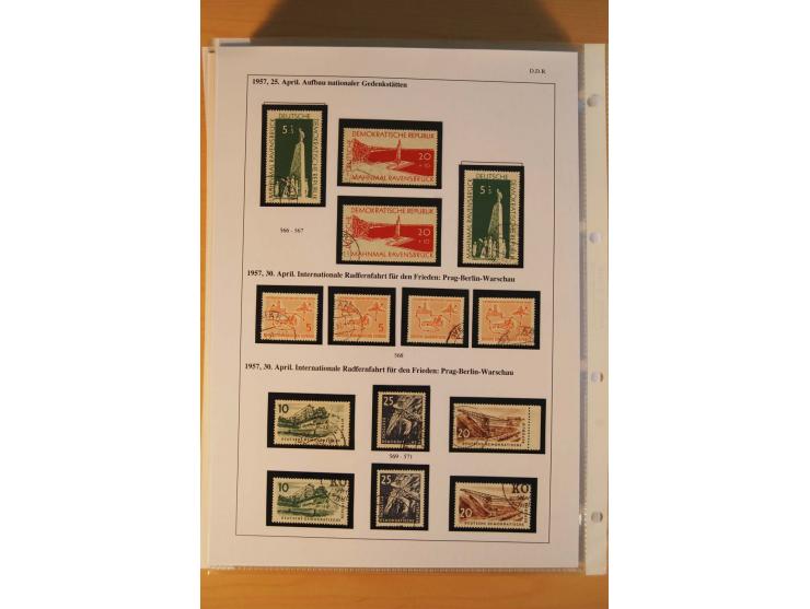 1949/90, postfrische und gestempelte stark spezialisierte Sammlung mit zahlreichen Abarten, Typen, Plattenfehlern und Zusamme