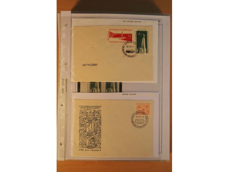1949/90, postfrische und gestempelte stark spezialisierte Sammlung mit zahlreichen Abarten, Typen, Plattenfehlern und Zusamme
