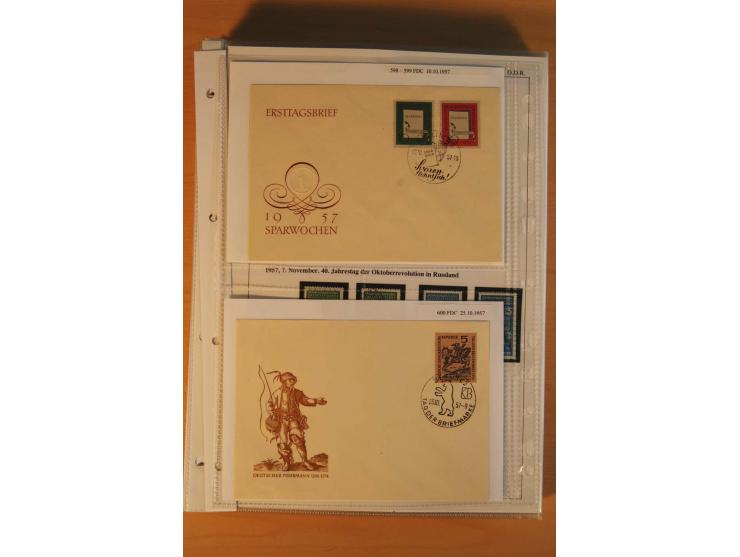 1949/90, postfrische und gestempelte stark spezialisierte Sammlung mit zahlreichen Abarten, Typen, Plattenfehlern und Zusamme