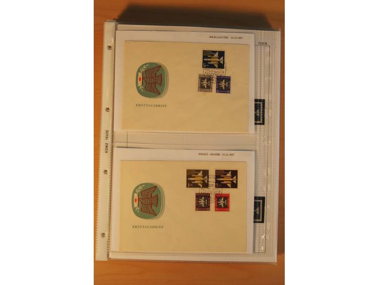 1949/90, postfrische und gestempelte stark spezialisierte Sammlung mit zahlreichen Abarten, Typen, Plattenfehlern und Zusamme