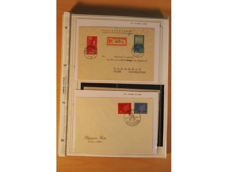 1949/90, postfrische und gestempelte stark spezialisierte Sammlung mit zahlreichen Abarten, Typen, Plattenfehlern und Zusamme