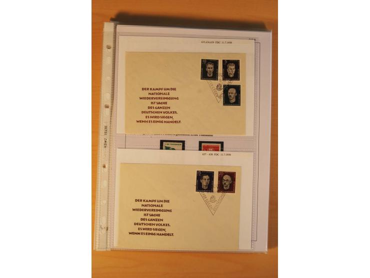 1949/90, postfrische und gestempelte stark spezialisierte Sammlung mit zahlreichen Abarten, Typen, Plattenfehlern und Zusamme