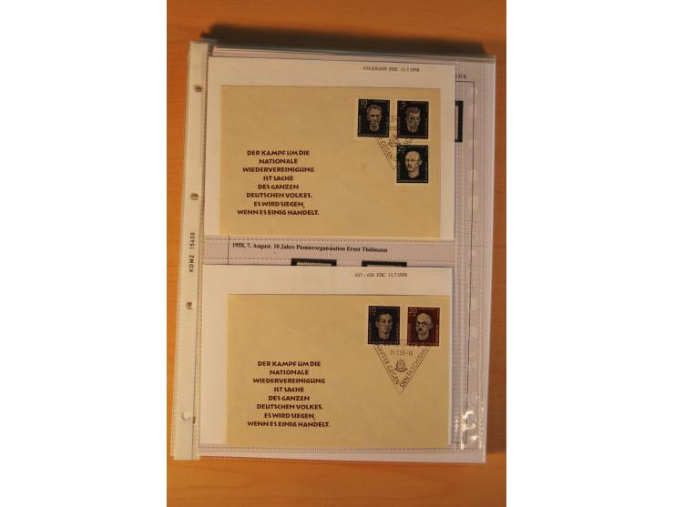 1949/90, postfrische und gestempelte stark spezialisierte Sammlung mit zahlreichen Abarten, Typen, Plattenfehlern und Zusamme