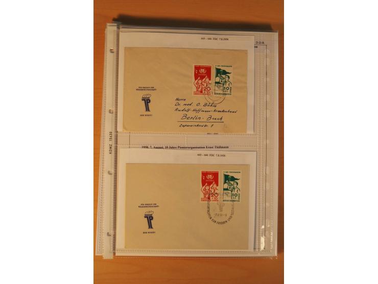 1949/90, postfrische und gestempelte stark spezialisierte Sammlung mit zahlreichen Abarten, Typen, Plattenfehlern und Zusamme