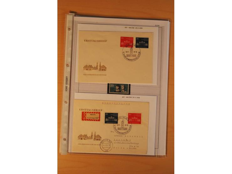 1949/90, postfrische und gestempelte stark spezialisierte Sammlung mit zahlreichen Abarten, Typen, Plattenfehlern und Zusamme