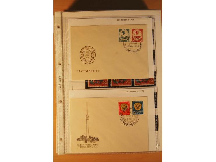 1949/90, postfrische und gestempelte stark spezialisierte Sammlung mit zahlreichen Abarten, Typen, Plattenfehlern und Zusamme
