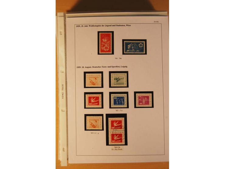 1949/90, postfrische und gestempelte stark spezialisierte Sammlung mit zahlreichen Abarten, Typen, Plattenfehlern und Zusamme