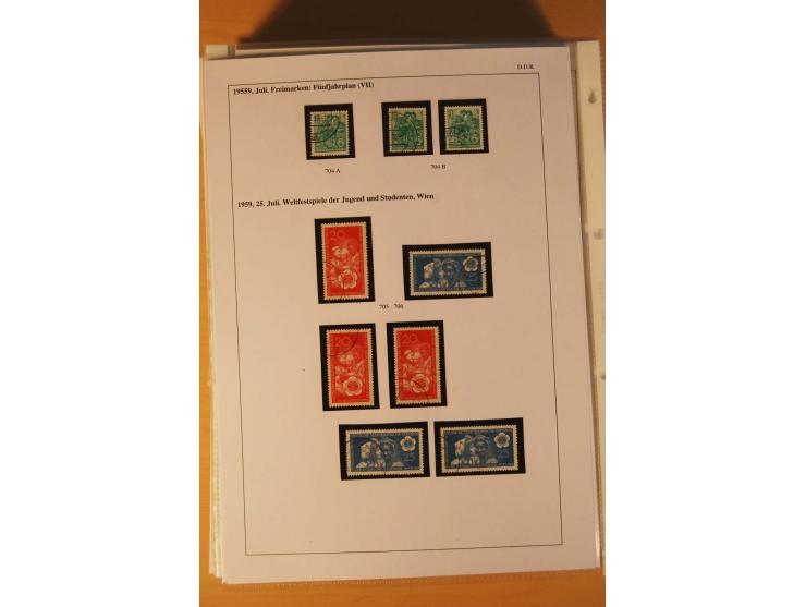 1949/90, postfrische und gestempelte stark spezialisierte Sammlung mit zahlreichen Abarten, Typen, Plattenfehlern und Zusamme