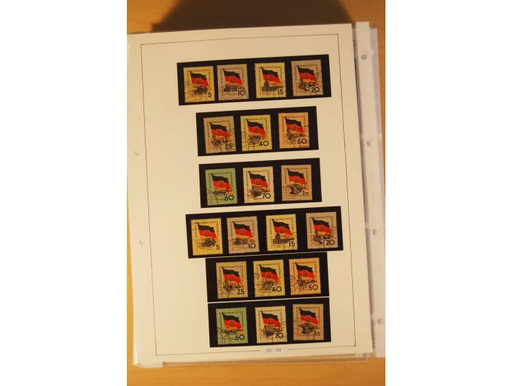 1949/90, postfrische und gestempelte stark spezialisierte Sammlung mit zahlreichen Abarten, Typen, Plattenfehlern und Zusamme