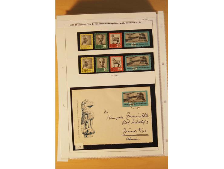 1949/90, postfrische und gestempelte stark spezialisierte Sammlung mit zahlreichen Abarten, Typen, Plattenfehlern und Zusamme