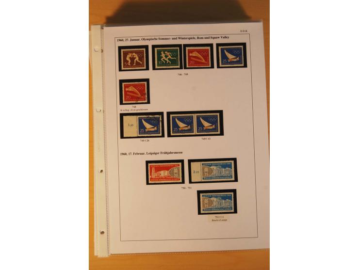 1949/90, postfrische und gestempelte stark spezialisierte Sammlung mit zahlreichen Abarten, Typen, Plattenfehlern und Zusamme
