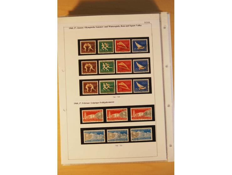 1949/90, postfrische und gestempelte stark spezialisierte Sammlung mit zahlreichen Abarten, Typen, Plattenfehlern und Zusamme