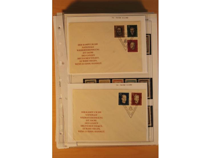 1949/90, postfrische und gestempelte stark spezialisierte Sammlung mit zahlreichen Abarten, Typen, Plattenfehlern und Zusamme
