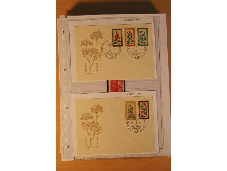 1949/90, postfrische und gestempelte stark spezialisierte Sammlung mit zahlreichen Abarten, Typen, Plattenfehlern und Zusamme
