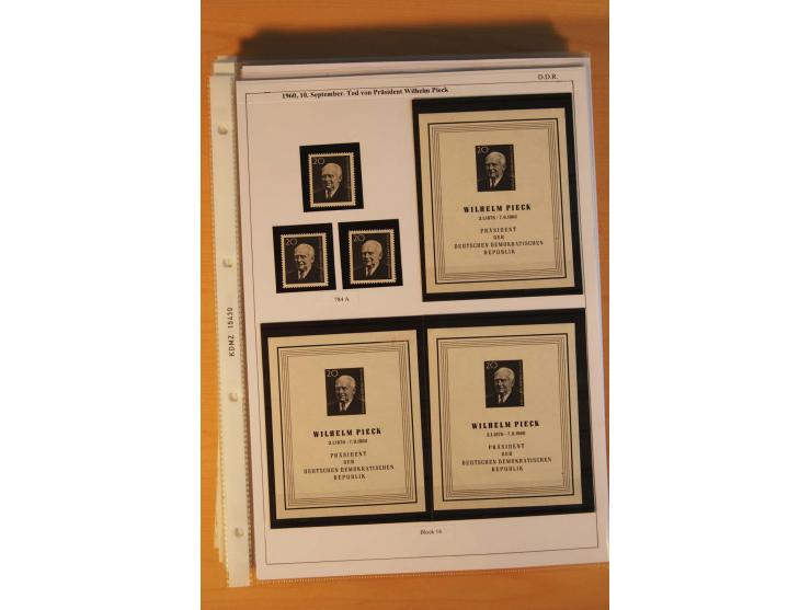 1949/90, postfrische und gestempelte stark spezialisierte Sammlung mit zahlreichen Abarten, Typen, Plattenfehlern und Zusamme