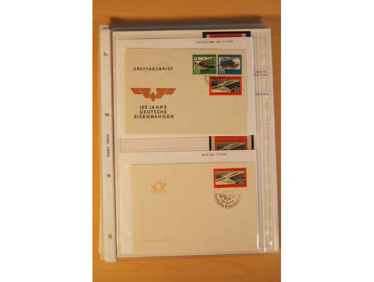 1949/90, postfrische und gestempelte stark spezialisierte Sammlung mit zahlreichen Abarten, Typen, Plattenfehlern und Zusamme