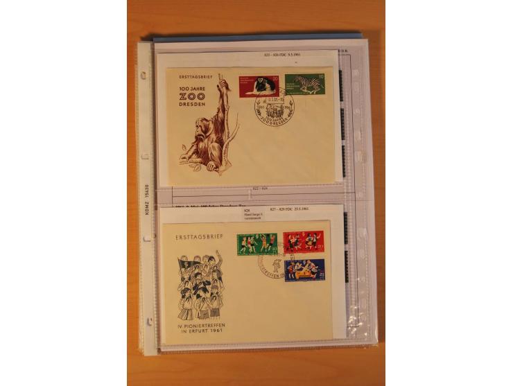 1949/90, postfrische und gestempelte stark spezialisierte Sammlung mit zahlreichen Abarten, Typen, Plattenfehlern und Zusamme