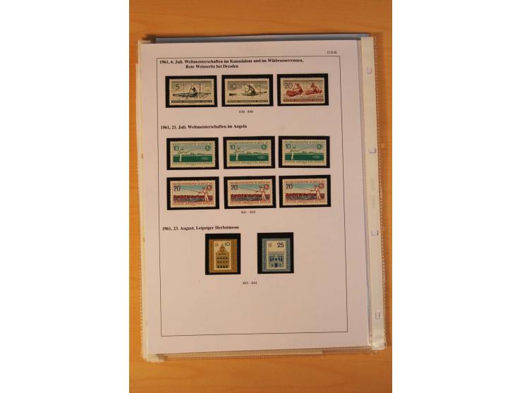 1949/90, postfrische und gestempelte stark spezialisierte Sammlung mit zahlreichen Abarten, Typen, Plattenfehlern und Zusamme