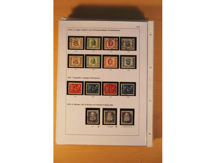 1949/90, postfrische und gestempelte stark spezialisierte Sammlung mit zahlreichen Abarten, Typen, Plattenfehlern und Zusamme