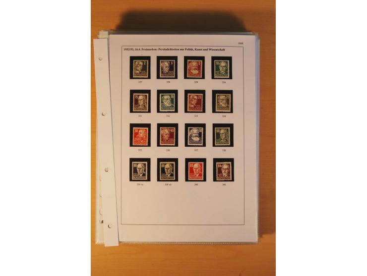1949/90, postfrische und gestempelte stark spezialisierte Sammlung mit zahlreichen Abarten, Typen, Plattenfehlern und Zusamme