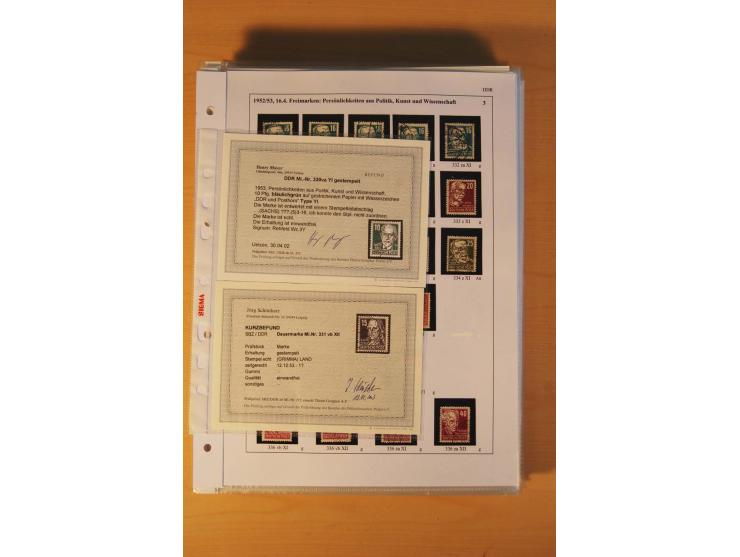 1949/90, postfrische und gestempelte stark spezialisierte Sammlung mit zahlreichen Abarten, Typen, Plattenfehlern und Zusamme