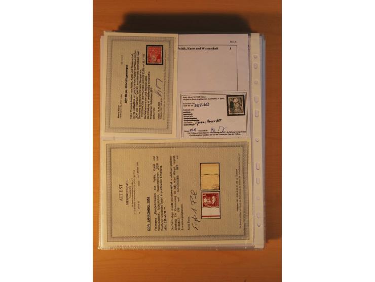 1949/90, postfrische und gestempelte stark spezialisierte Sammlung mit zahlreichen Abarten, Typen, Plattenfehlern und Zusamme