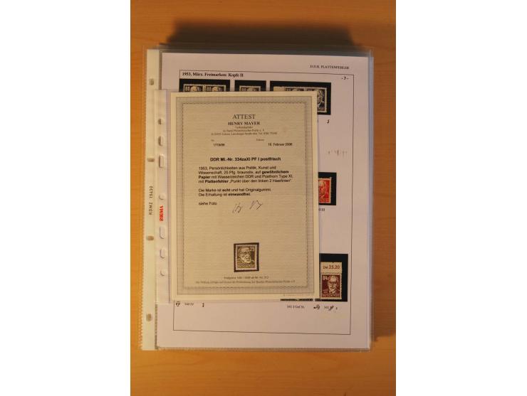 1949/90, postfrische und gestempelte stark spezialisierte Sammlung mit zahlreichen Abarten, Typen, Plattenfehlern und Zusamme