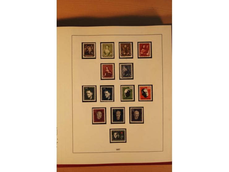 1949/90, kpl. postfrische Sammlung mit u.a. Mi.-Nr. 439 a II postfrisch, Fotoattest Weigelt BPP