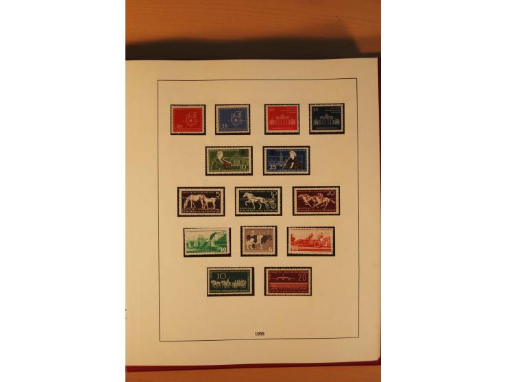 1949/90, kpl. postfrische Sammlung mit u.a. Mi.-Nr. 439 a II postfrisch, Fotoattest Weigelt BPP