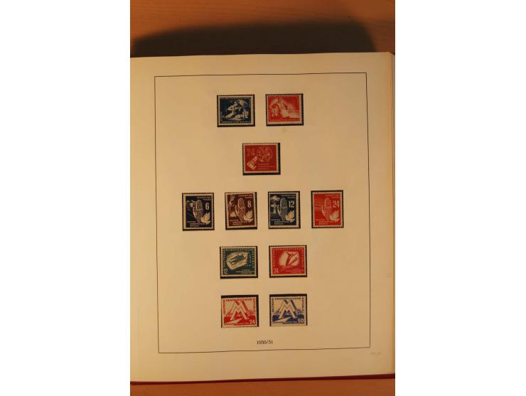 1949/90, kpl. postfrische Sammlung mit u.a. Mi.-Nr. 439 a II postfrisch, Fotoattest Weigelt BPP