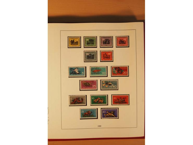 1949/90, kpl. postfrische Sammlung mit u.a. Mi.-Nr. 439 a II postfrisch, Fotoattest Weigelt BPP
