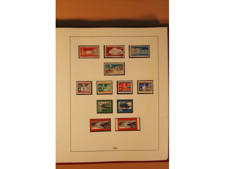1949/90, kpl. postfrische Sammlung mit u.a. Mi.-Nr. 439 a II postfrisch, Fotoattest Weigelt BPP