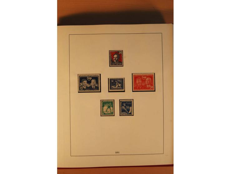 1949/90, kpl. postfrische Sammlung mit u.a. Mi.-Nr. 439 a II postfrisch, Fotoattest Weigelt BPP