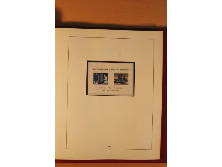 1949/90, kpl. postfrische Sammlung mit u.a. Mi.-Nr. 439 a II postfrisch, Fotoattest Weigelt BPP