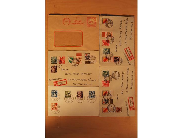 1945/49, über 250 Briefe, Karten und Ganzsachen, dabei Reco, Wert, Zensur, Gebühr bezahlt, provisorische Stempel und R-Zettel