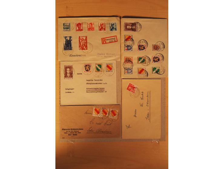 1945/49, über 250 Briefe, Karten und Ganzsachen, dabei Reco, Wert, Zensur, Gebühr bezahlt, provisorische Stempel und R-Zettel