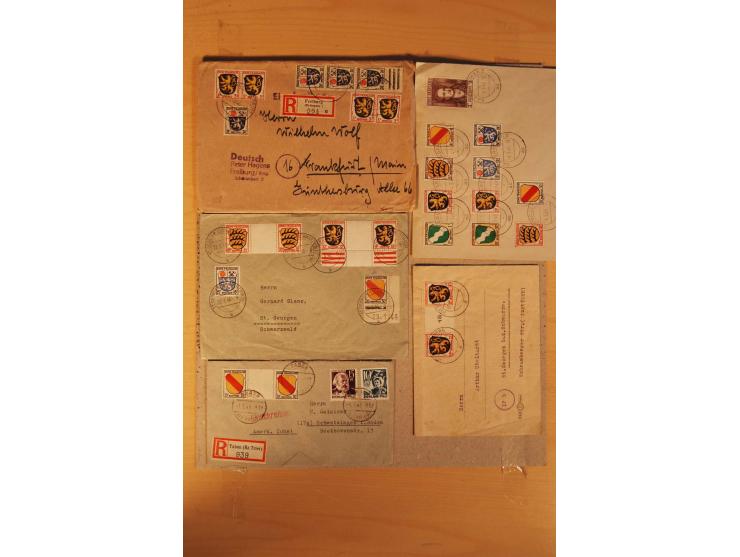1945/49, über 250 Briefe, Karten und Ganzsachen, dabei Reco, Wert, Zensur, Gebühr bezahlt, provisorische Stempel und R-Zettel