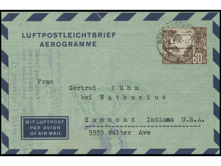 Luftpostfaltbrief 60 Pfg. von "BERLIN-STEGLITZ 8.9.54" in die USA, innen mit polizeilicher Meldebescheinigung inkl. 1 DM Gebü