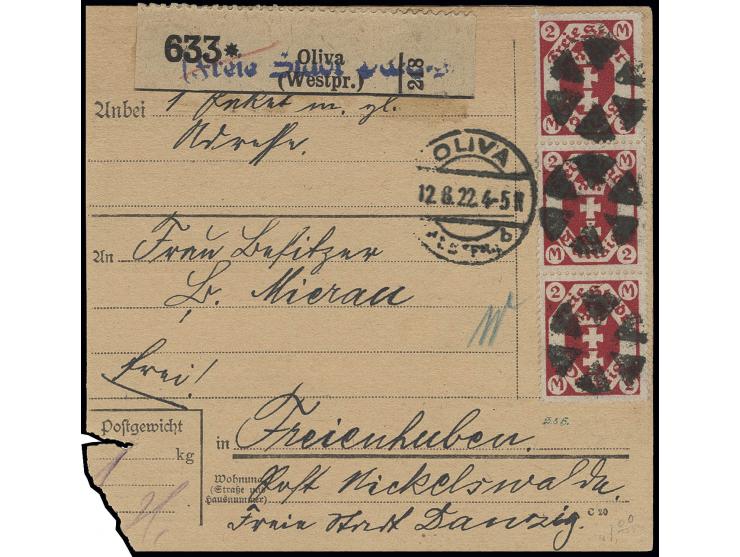 2 M. im senkrechten 3er-Streifen mit Korkstempel (6-blättrige Rosette) auf Paketkarte von "OLIVA 12.8.22" mit altem Paketzett