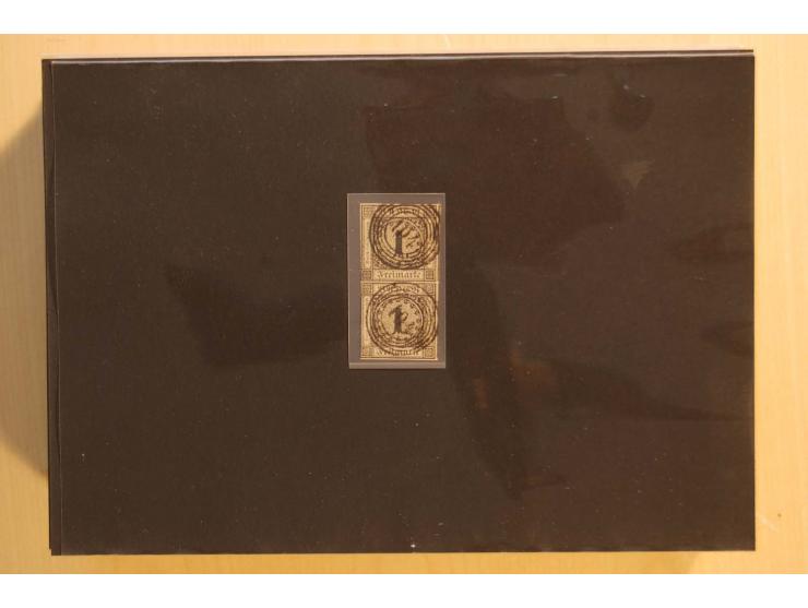 18551/74 (ca.), sehr reichhaltige Sammlung in 13 Kassetten und 3 Briefalben, der Markenteil mit hunderten von ungebrauchten u