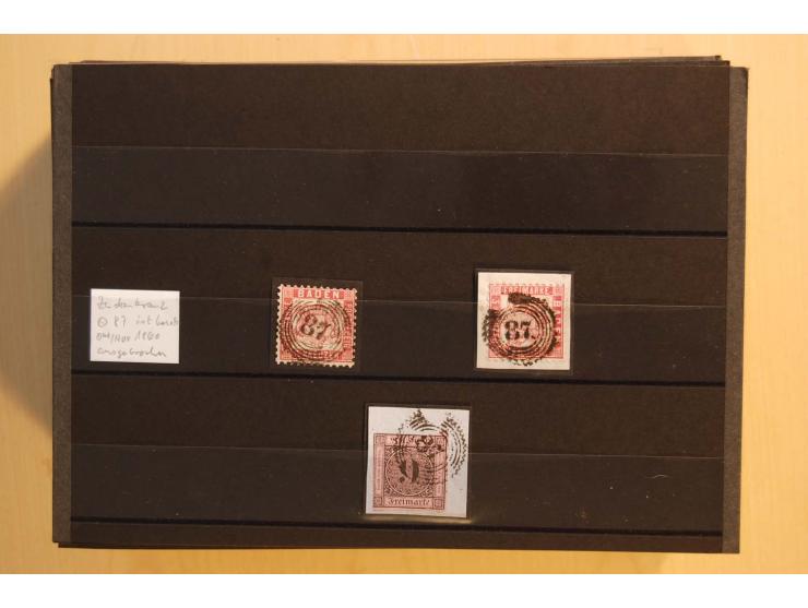 18551/74 (ca.), sehr reichhaltige Sammlung in 13 Kassetten und 3 Briefalben, der Markenteil mit hunderten von ungebrauchten u