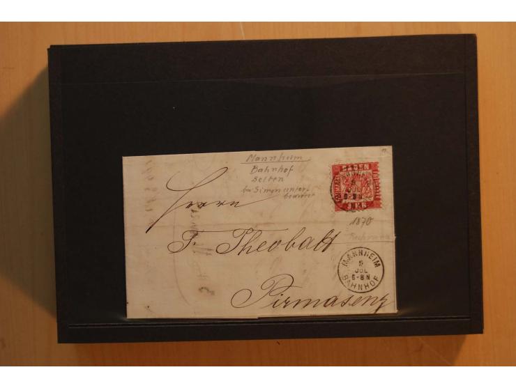 18551/74 (ca.), sehr reichhaltige Sammlung in 13 Kassetten und 3 Briefalben, der Markenteil mit hunderten von ungebrauchten u