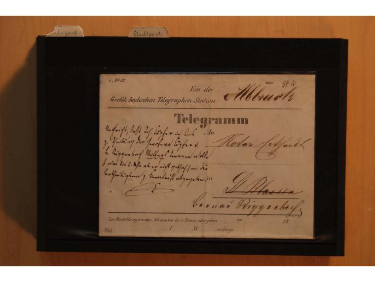18551/74 (ca.), sehr reichhaltige Sammlung in 13 Kassetten und 3 Briefalben, der Markenteil mit hunderten von ungebrauchten u